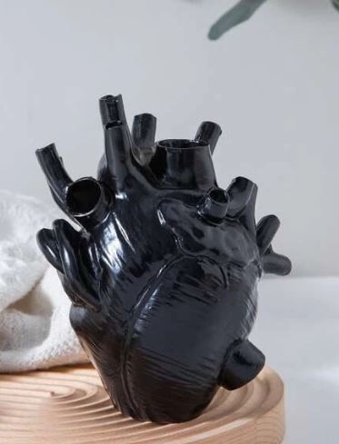 Medical Accessories-Heart Shaped Flower Vase, Black